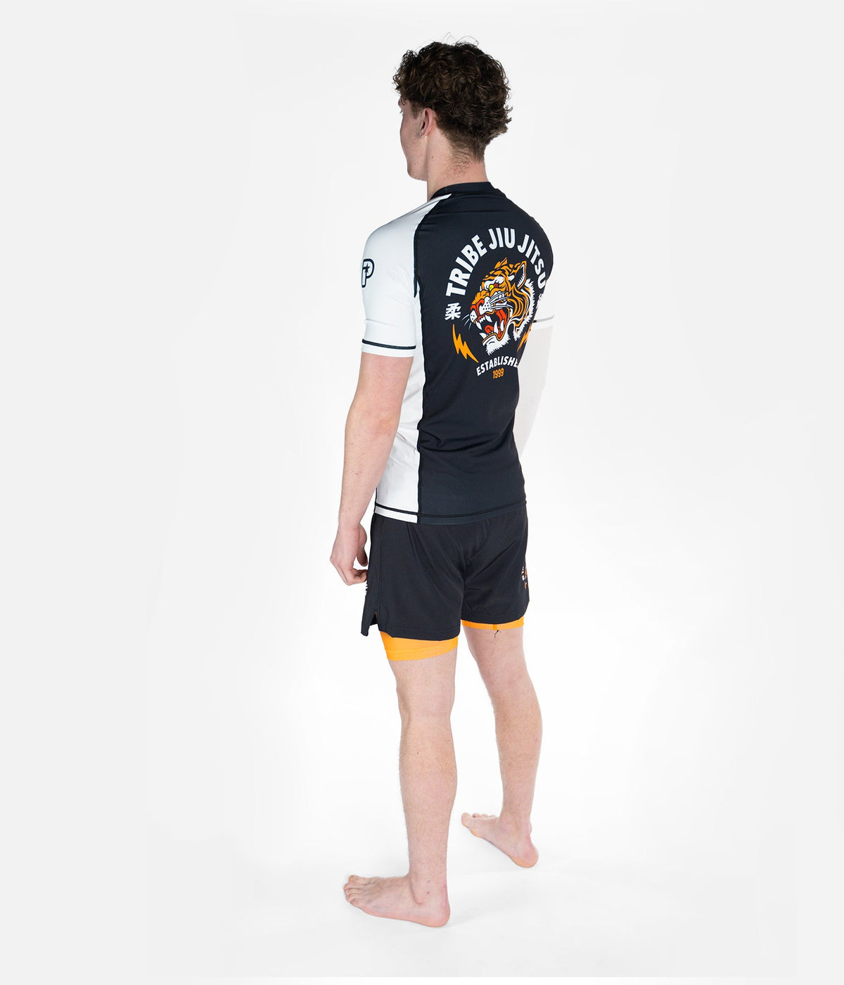 Tribe Ranked Rashguard 2026 - Black Rashguard