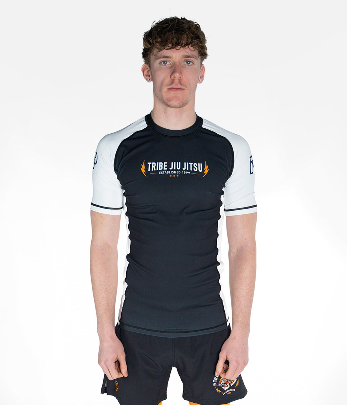 Tribe Ranked Rashguard 2026 - Black Rashguard