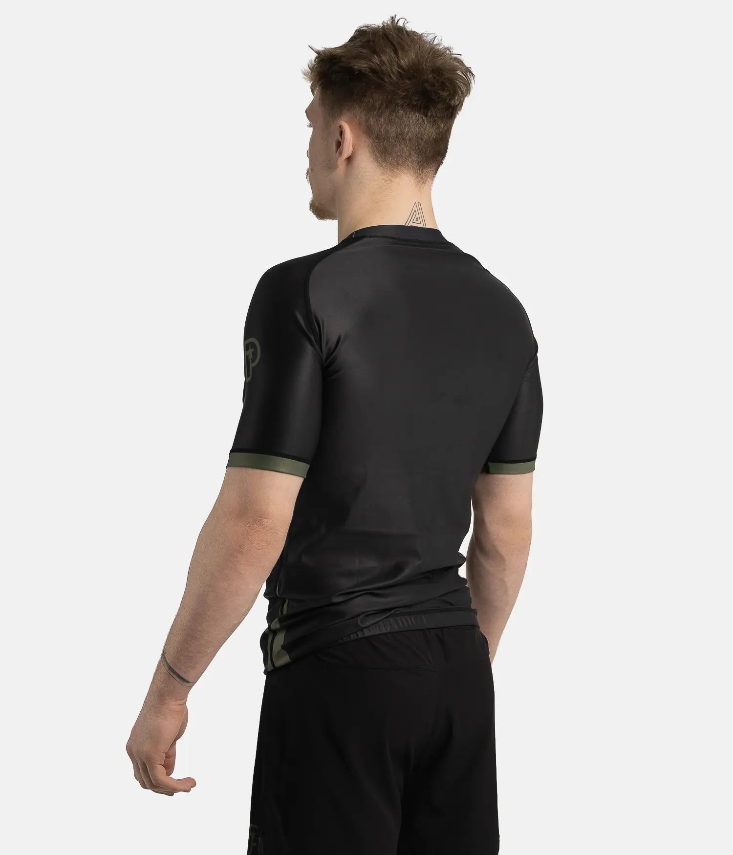 Academy + Rashguard - Black Rashguard