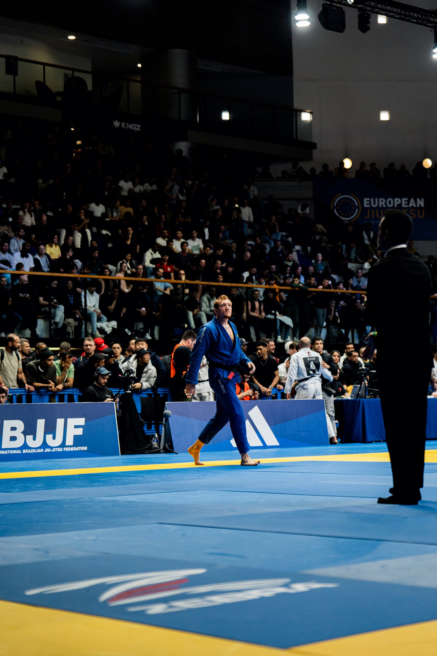 What makes the Academy Gi so popular?